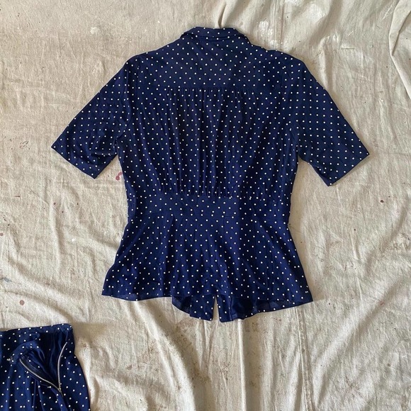 Vintage 40s navy and white polka dot rayon 1940s blouse and skirt set - Picture 7 of 12